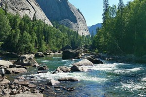 「微山湖旅游攻略」〃枣庄微山湖旅游攻略