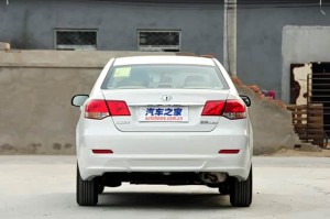 c30汽车怎么样-c30轿车
