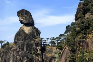 三清山旅游攻略︰(南昌到三清山旅游攻略)