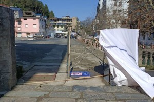 “是否不去疫情地区就行” 不是疫情区的地方可以去吗？