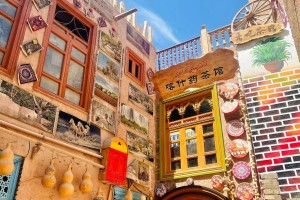 新疆喀什旅游︰(新疆喀什旅游文案)