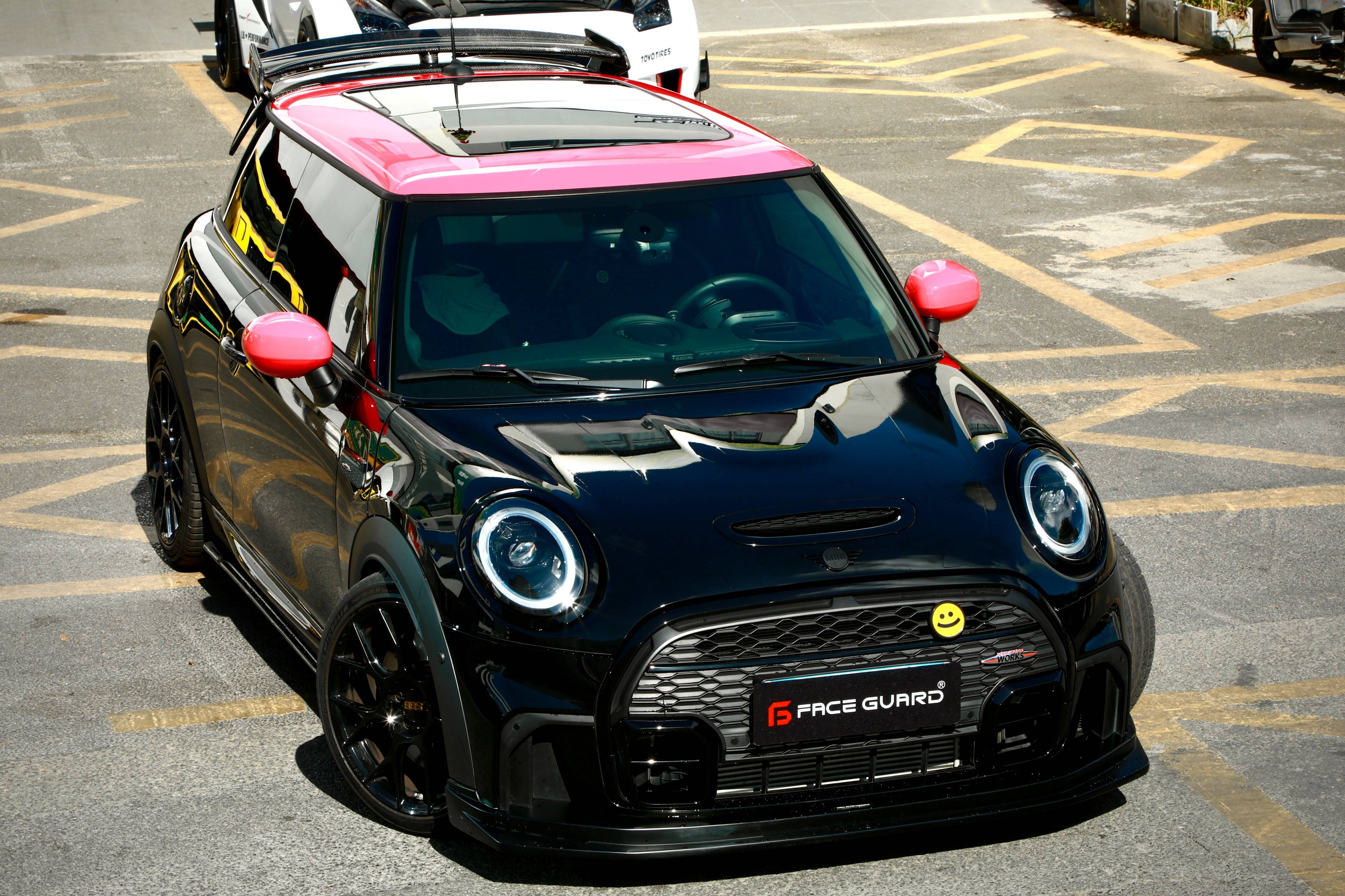 宝马mini就冰淇淋事件致歉,bmw mini coopers-第1张图片