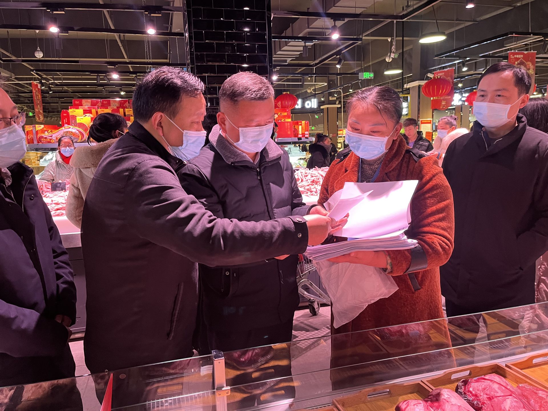 为什么要归并疫情地区,我国为什么把疫情防控放在一地位-第1张图片