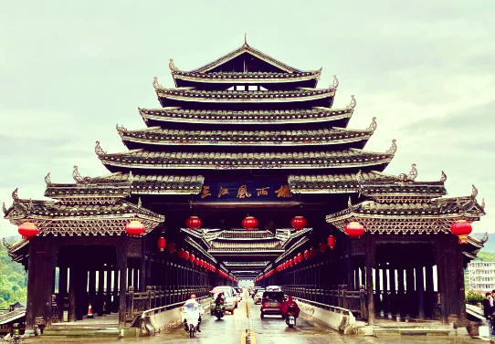 【柳州旅游攻略必玩的景点/柳州旅游攻略必玩的景点有哪些】-第1张图片