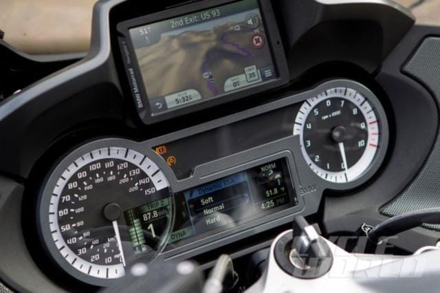【宝马r1200rt/宝马r1200RT详细功能介绍】-第3张图片