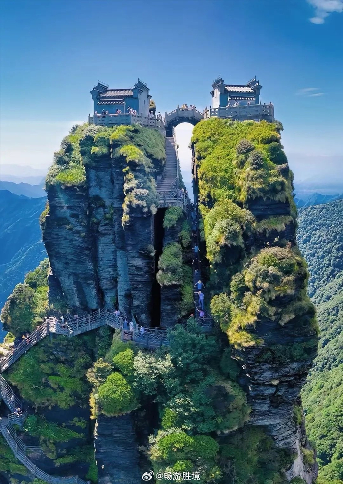 贵州旅游必去前十景点推荐.贵州旅游必去前十景点推荐一下-第3张图片