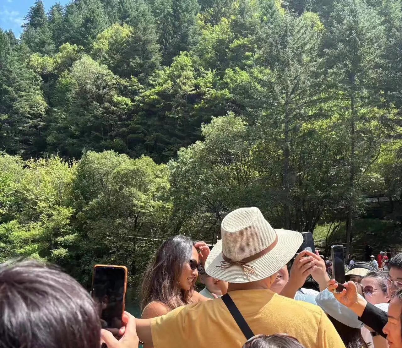 爱好旅游打一成语-爱好旅游打一成语答案-第1张图片