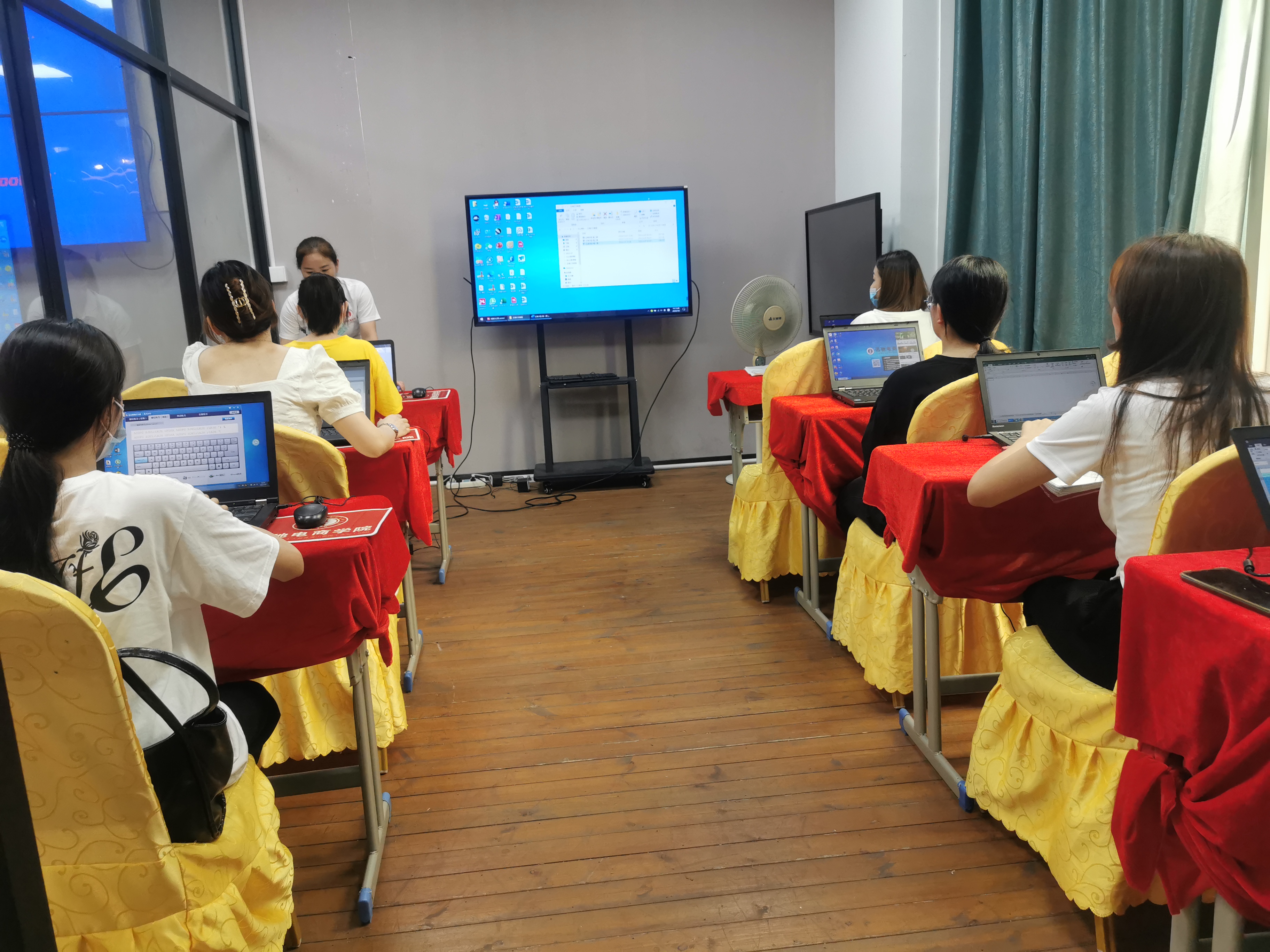 学习帮电脑版.附近电脑培训班100米以内-第2张图片