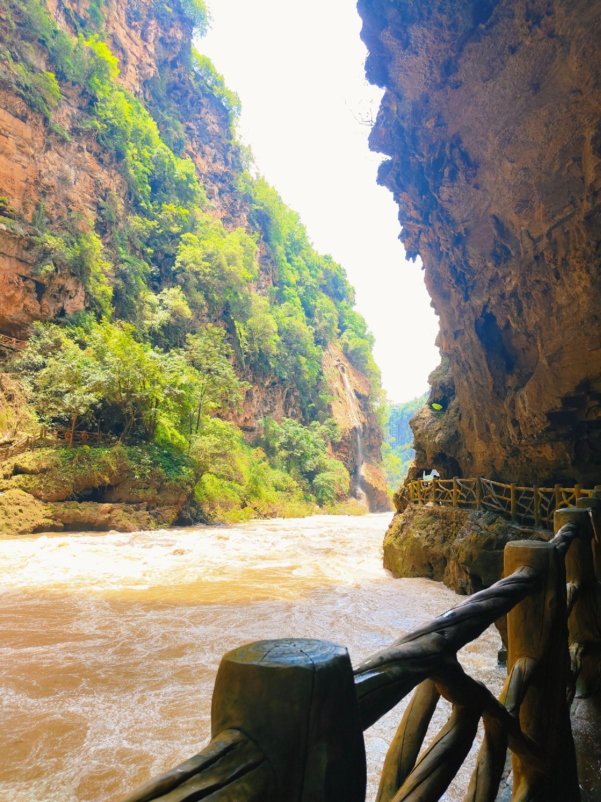 黔西南旅游︰(黔西南旅游景点推荐)-第1张图片